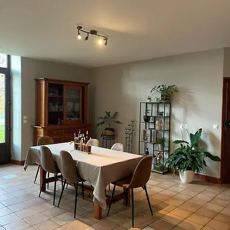 Prázdninový dům Le Cambolitain Familial 12 P Chambellay