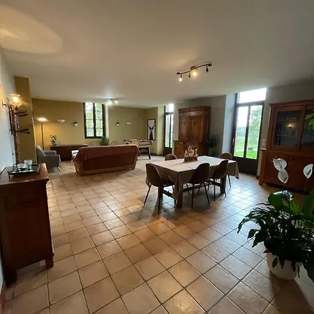 Le Cambolitain Familial 12 P Prázdninový dům Chambellay